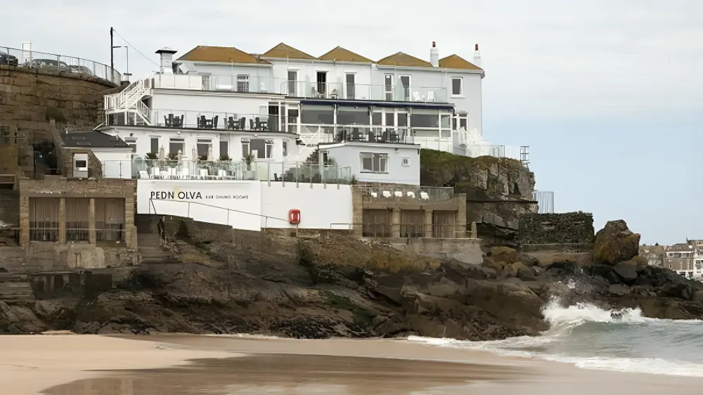 Pedn Olva, St Ives- Hotels in Cornwall