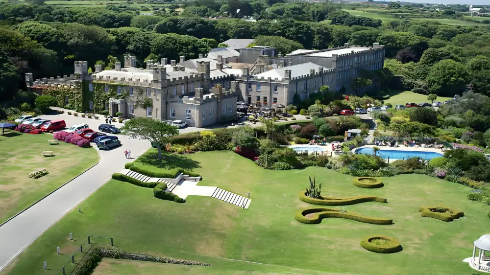 Tregenna Castle Resort- Hotels in Cornwall